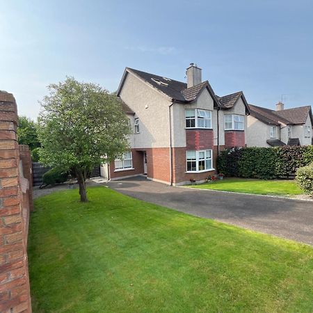 15 Cluain Caoin Nenagh Apartment Exterior photo